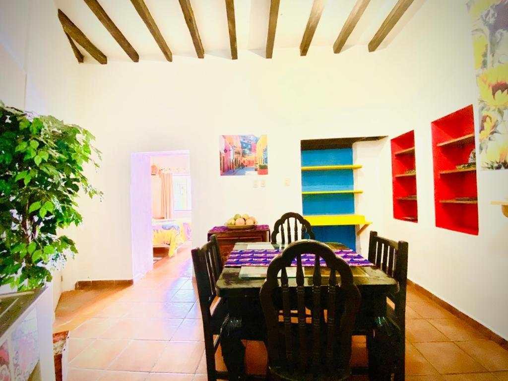 Отель Casa Mexicana Гуанахуато Экстерьер фото